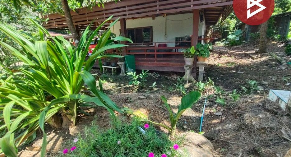 For sale studio house in Mueang Uttaradit, Uttaradit