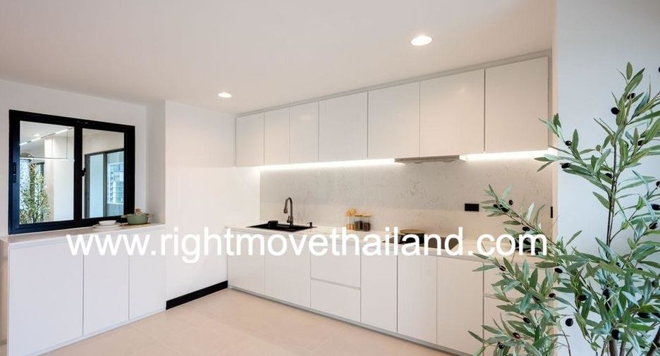 ขาย 2 ห้องนอน คอนโด ใน วัฒนา, กรุงเทพฯ
