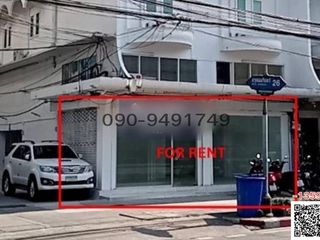 For rent 1 bed retail Space in Bangkok Noi, Bangkok