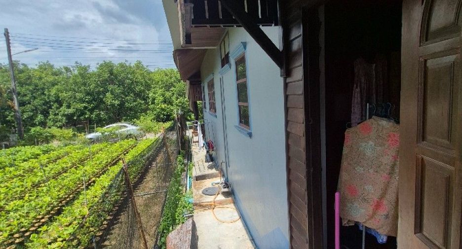 For sale studio house in Ban Na San, Surat Thani