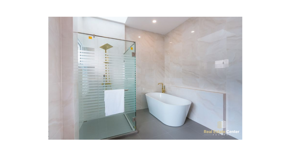 À vendre 5 chambres maison à Bang Lamung, Chonburi