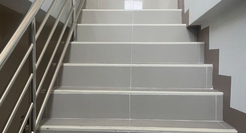 For sale retail Space in Prasat, Surin