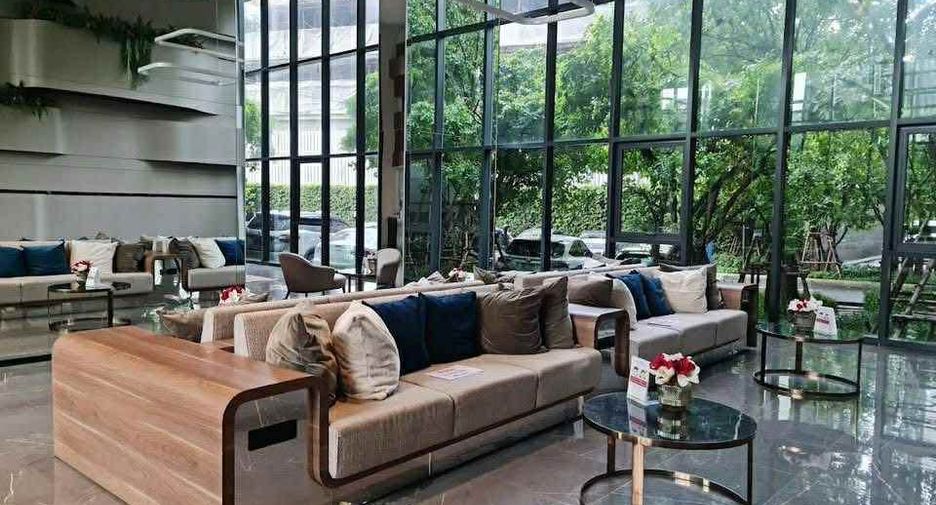 For sale 2 bedrooms condo in Bang Kapi, Bangkok