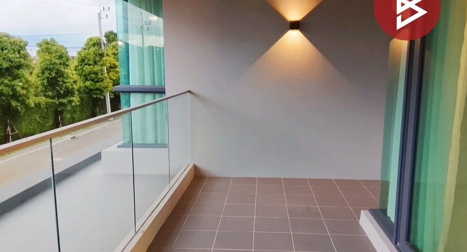 For sale 5 bedrooms house in Taling Chan, Bangkok