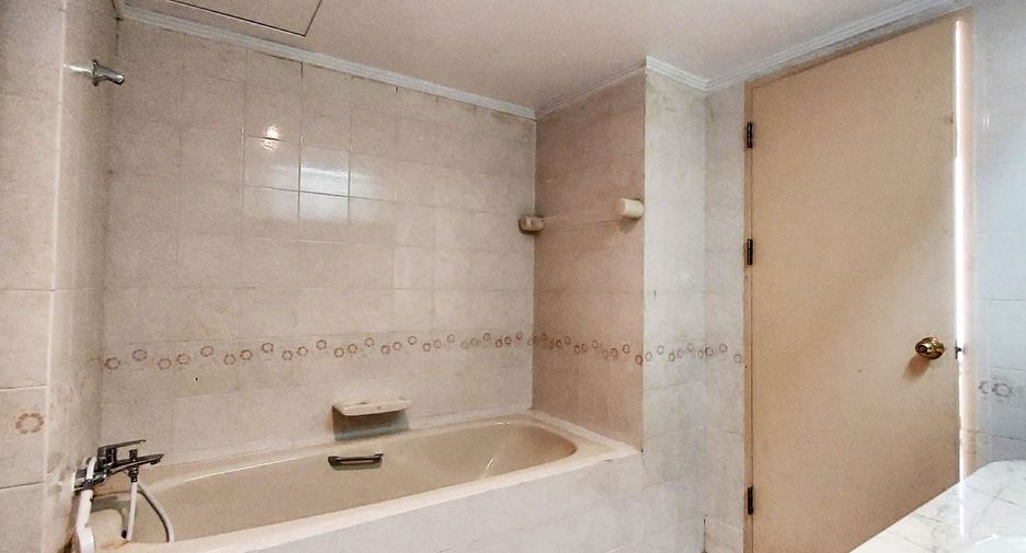 Продажа 1 кровать кондо в Бан Чанг, Районг