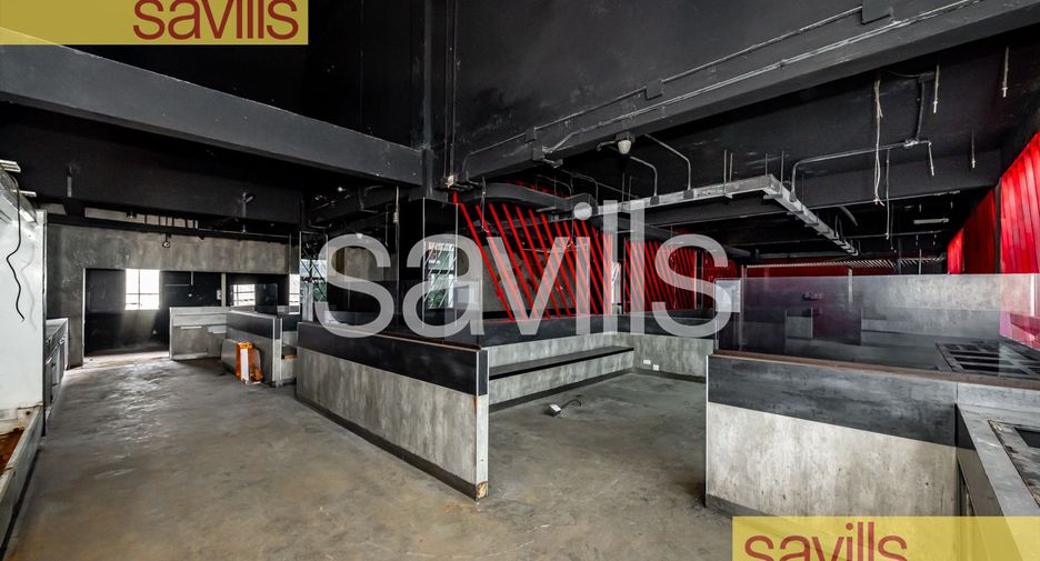 For rent and for sale retail Space in Watthana, Bangkok