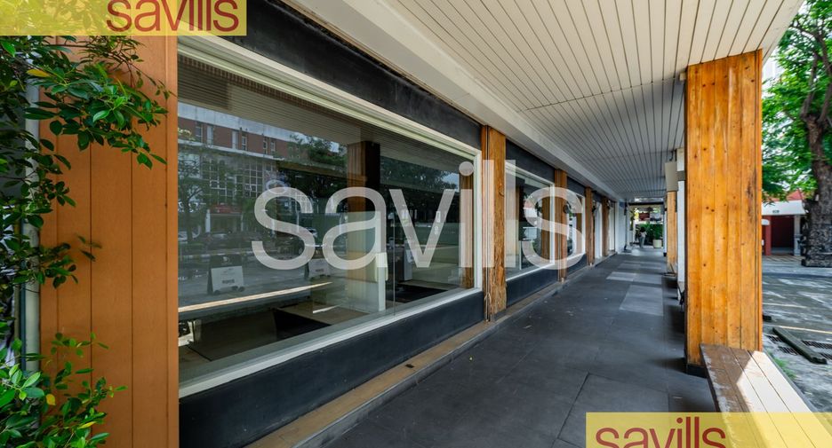 For rent and for sale retail Space in Watthana, Bangkok