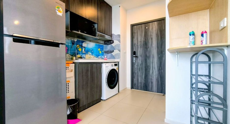 For rent 2 bedrooms condo in Bang Na, Bangkok