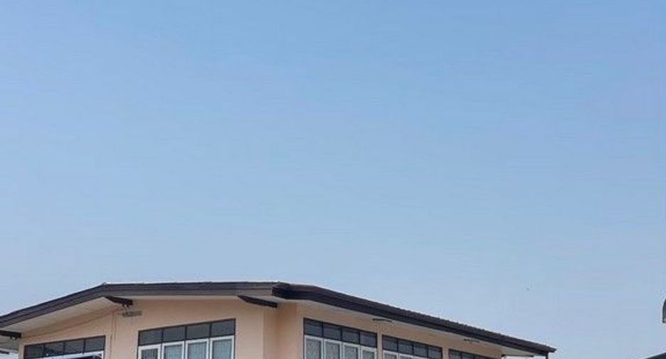 For sale 4 bedrooms house in Mueang Samut Prakan, Samut Prakan