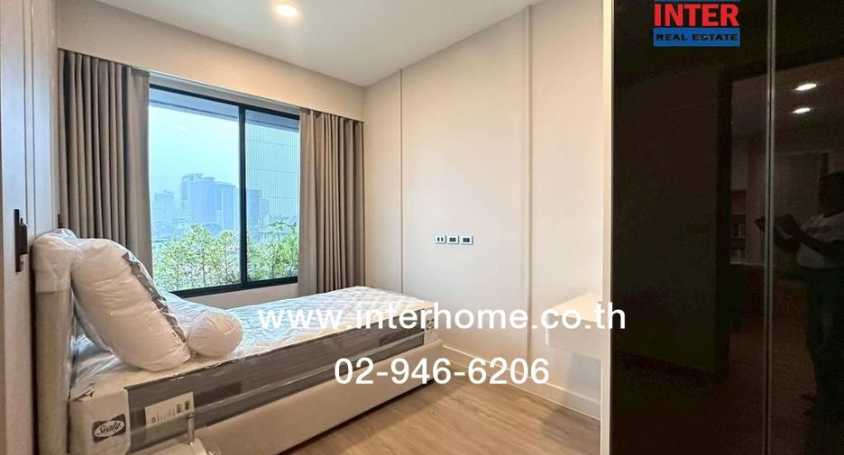For sale 2 bedrooms condo in Phaya Thai, Bangkok
