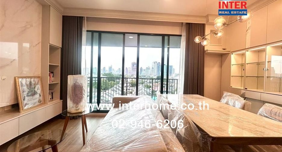 For sale 2 bedrooms condo in Phaya Thai, Bangkok