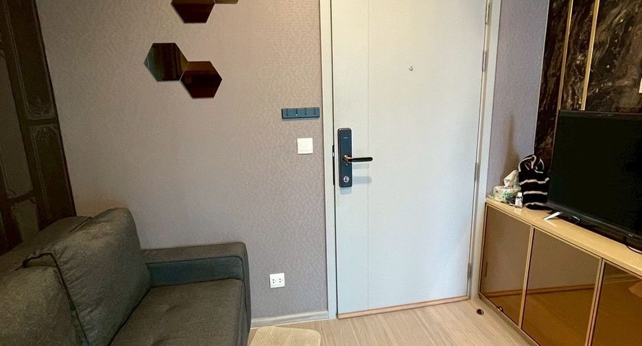 Продажа 1 кровать кондо в Дин Даенг, Бангкок