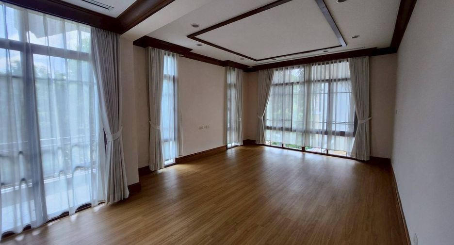 ให้เช่า และ ขาย 4 ห้องนอน บ้านเดี่ยว ใน วัฒนา, กรุงเทพฯ