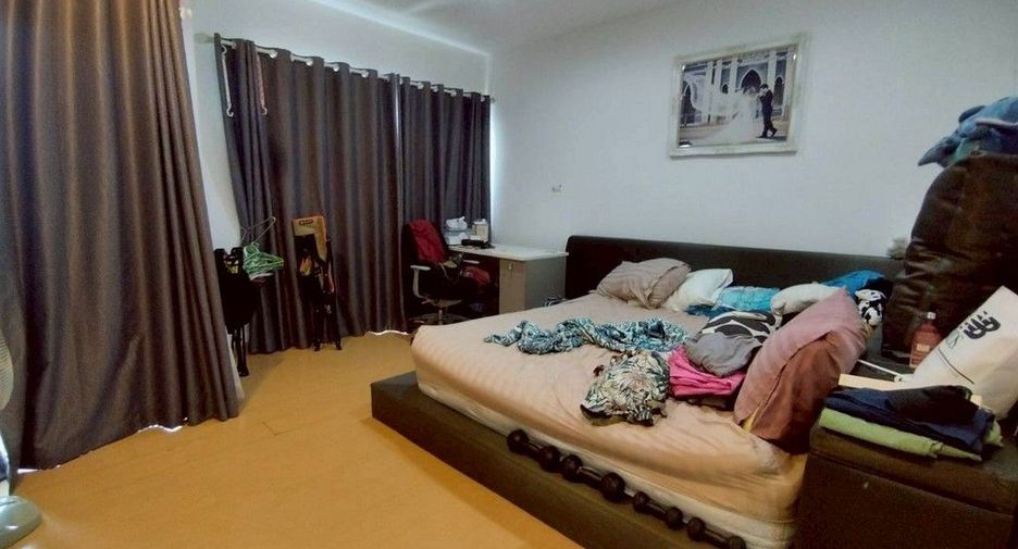 Reihenhaus zum Kauf mit 3 Zimmer in Suan Luang, Bangkok