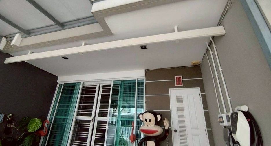 Reihenhaus zum Kauf mit 3 Zimmer in Suan Luang, Bangkok