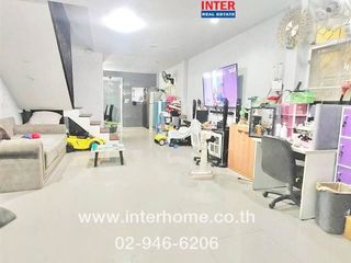 For sale 3 ベッドルーム townhouse in Phasi Charoen, Bangkok