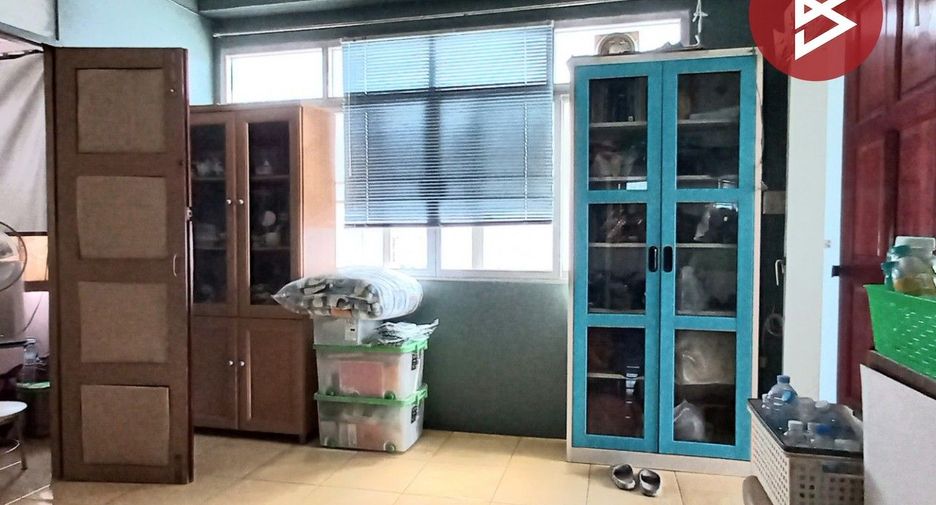 For sale retail Space in Phra Pradaeng, Samut Prakan
