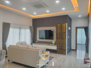 For sale 3 bedrooms villa in Bang Saray, Pattaya