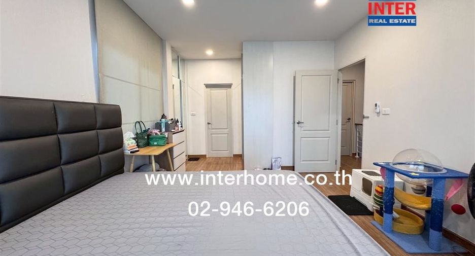 For sale 4 bedrooms house in Pak Kret, Nonthaburi