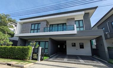 Haus zur Miete und zum Kauf mit 4 Zimmer in Bang Phli, Samut Prakan