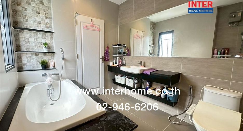 À vendre 4 chambres maison à Pak Kret, Nonthaburi