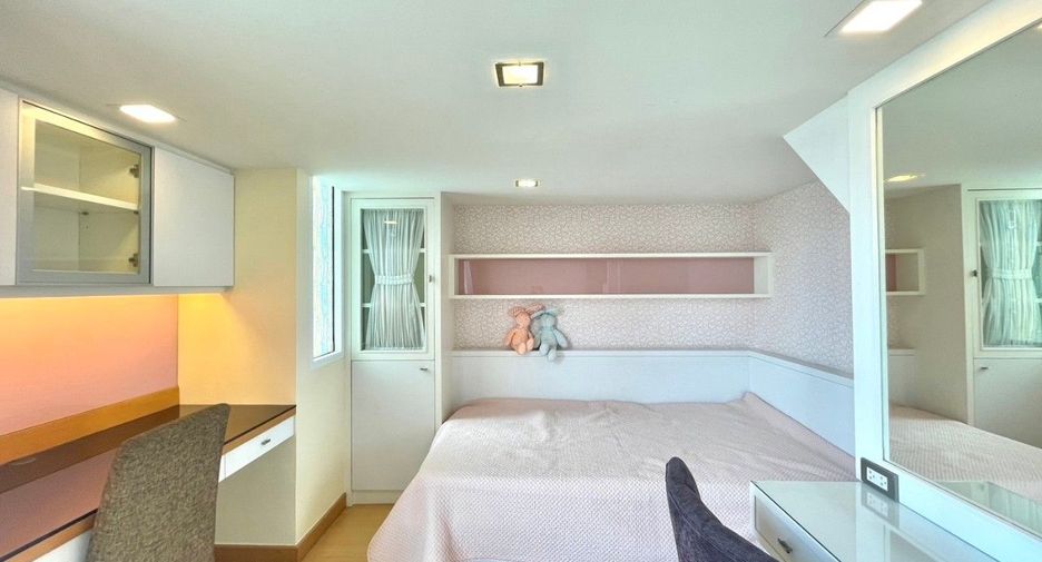 For rent and for sale 3 bedrooms condo in Watthana, Bangkok