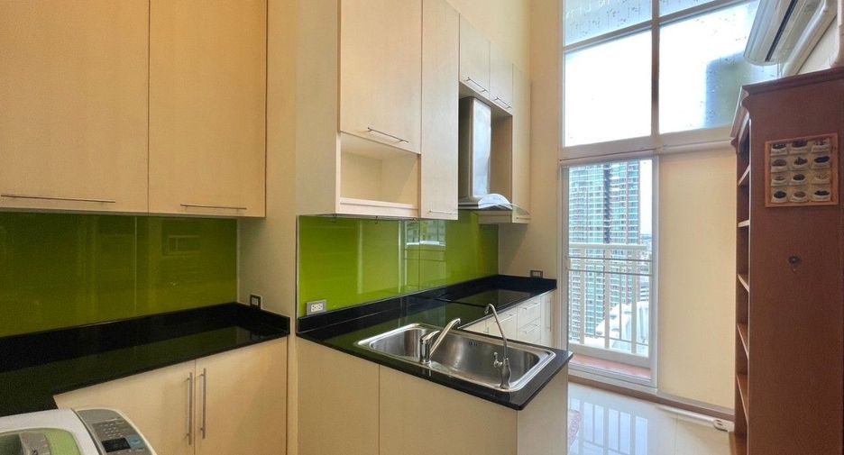 For rent and for sale 3 bedrooms condo in Watthana, Bangkok