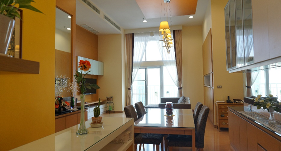 For rent and for sale 3 bedrooms condo in Watthana, Bangkok