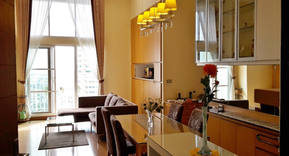 For rent and for sale 3 bedrooms condo in Watthana, Bangkok
