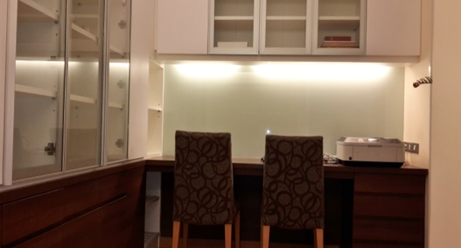 For rent and for sale 3 bedrooms condo in Watthana, Bangkok