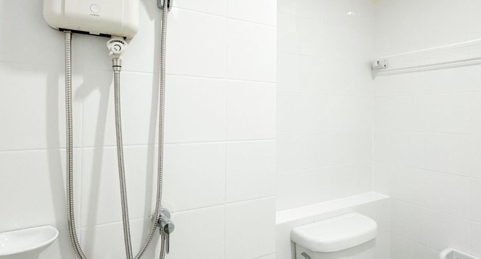Wohnung zum Kauf mit 1 Zimmer in Wang Thonglang, Bangkok