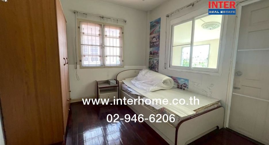 For sale 3 bedrooms house in Sai Mai, Bangkok