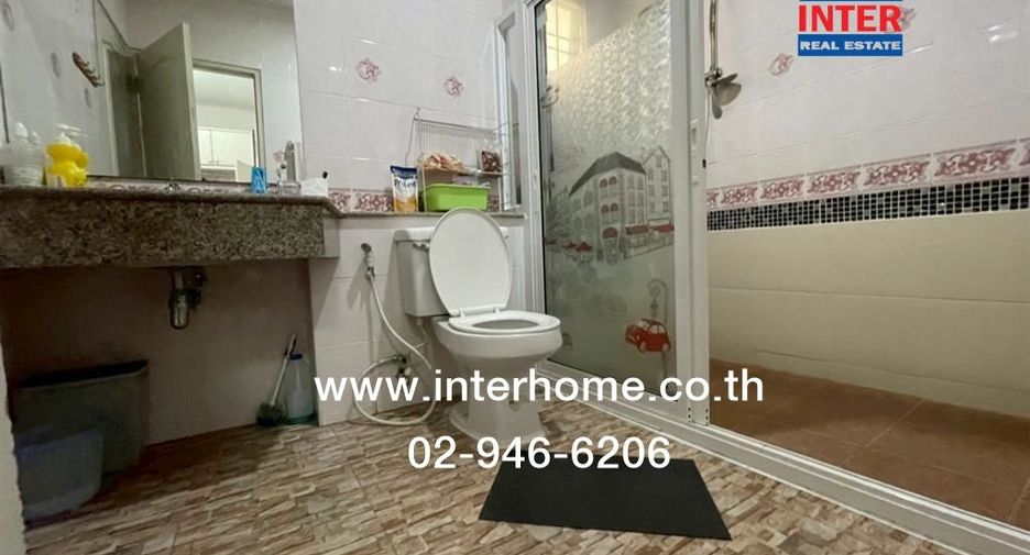 For sale 3 bedrooms house in Sai Mai, Bangkok