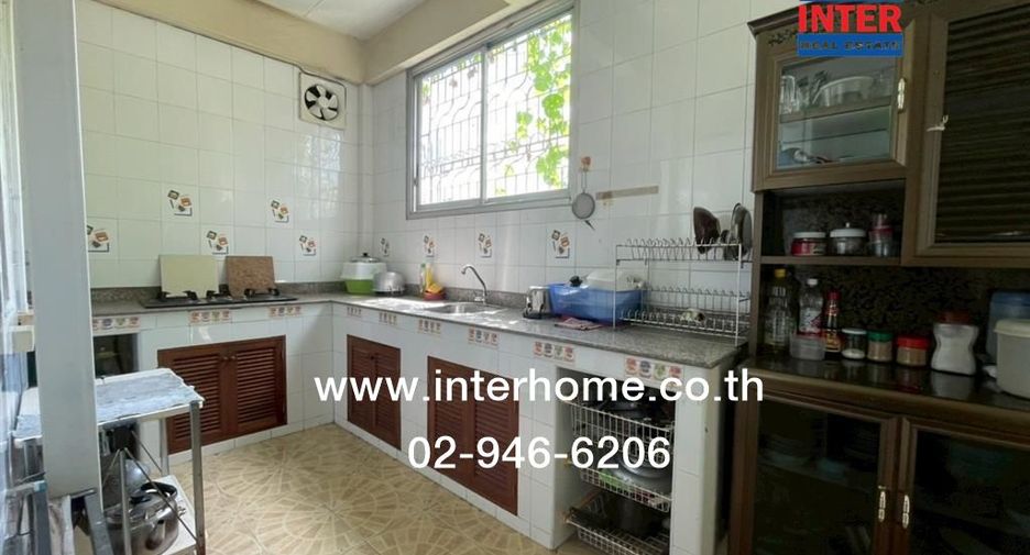 For sale 3 bedrooms house in Sai Mai, Bangkok