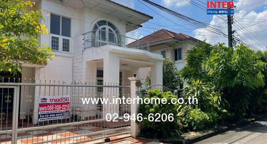 For sale 3 bedrooms house in Sai Mai, Bangkok