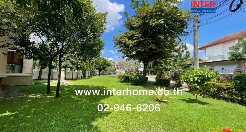 For sale 3 bedrooms house in Sai Mai, Bangkok