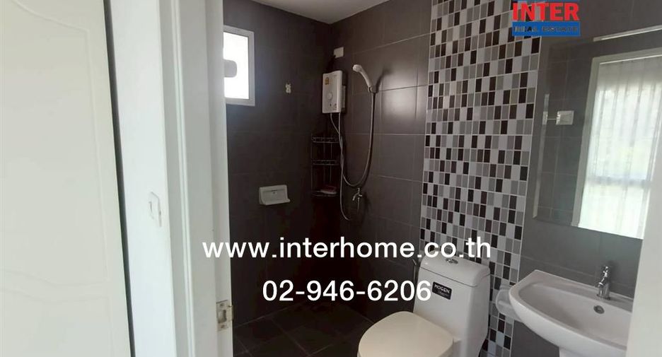 Haus zum Kauf mit 3 Zimmer in Mueang Samut Sakhon, Samut Sakhon