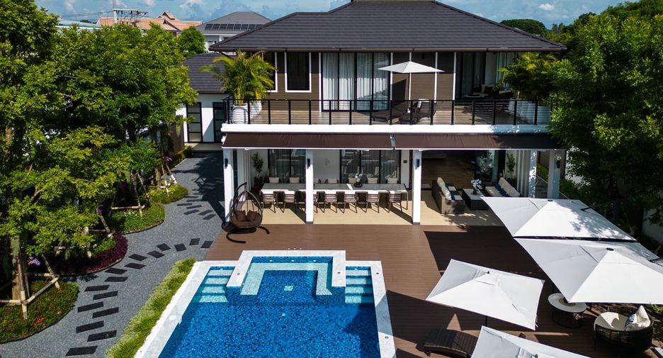 For sale 5 bedrooms house in Hang Dong, Chiang Mai