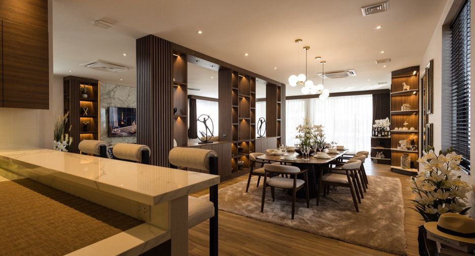 For sale 5 bedrooms house in Hang Dong, Chiang Mai