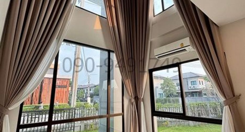 For rent 5 bedrooms house in Mueang Nonthaburi, Nonthaburi