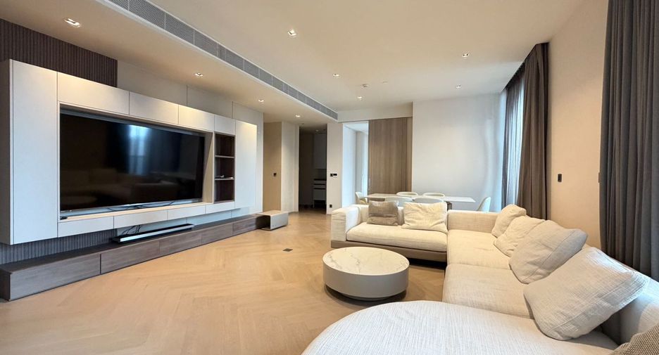 For rent そして for sale 4 ベッドルーム condo in Sathon, Bangkok