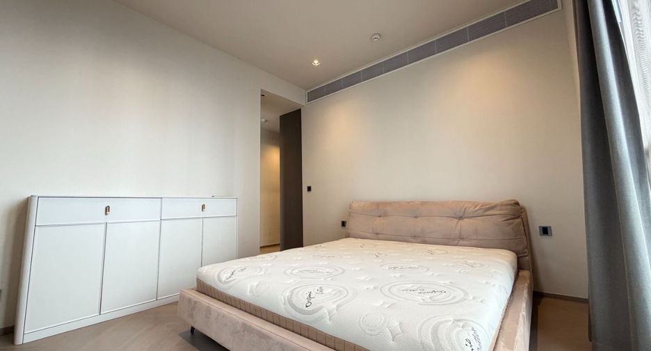 For rent そして for sale 4 ベッドルーム condo in Sathon, Bangkok