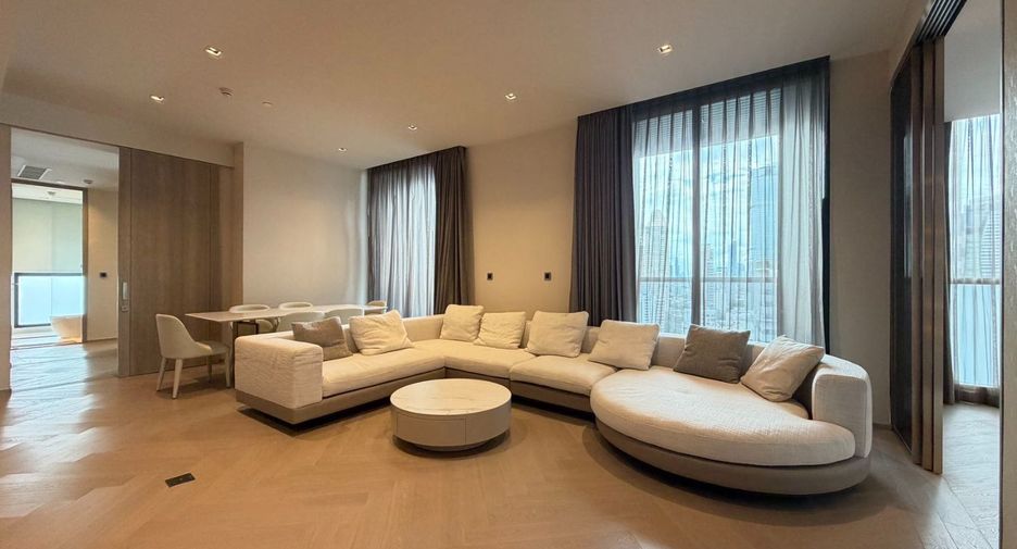For rent そして for sale 4 ベッドルーム condo in Sathon, Bangkok