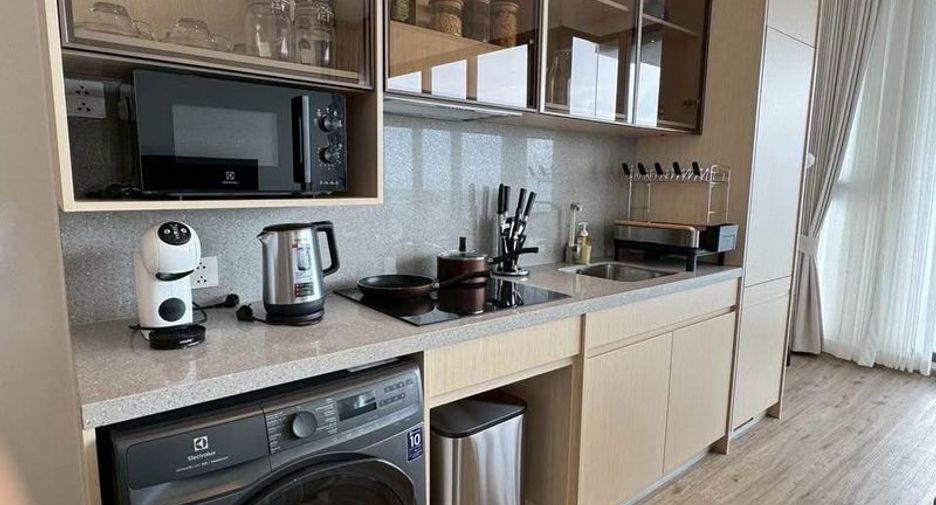 For rent 2 bedrooms condo in Bang Lamung, Chonburi