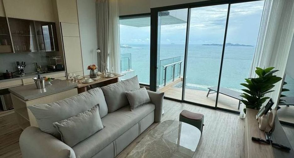 For rent 2 bedrooms condo in Bang Lamung, Chonburi