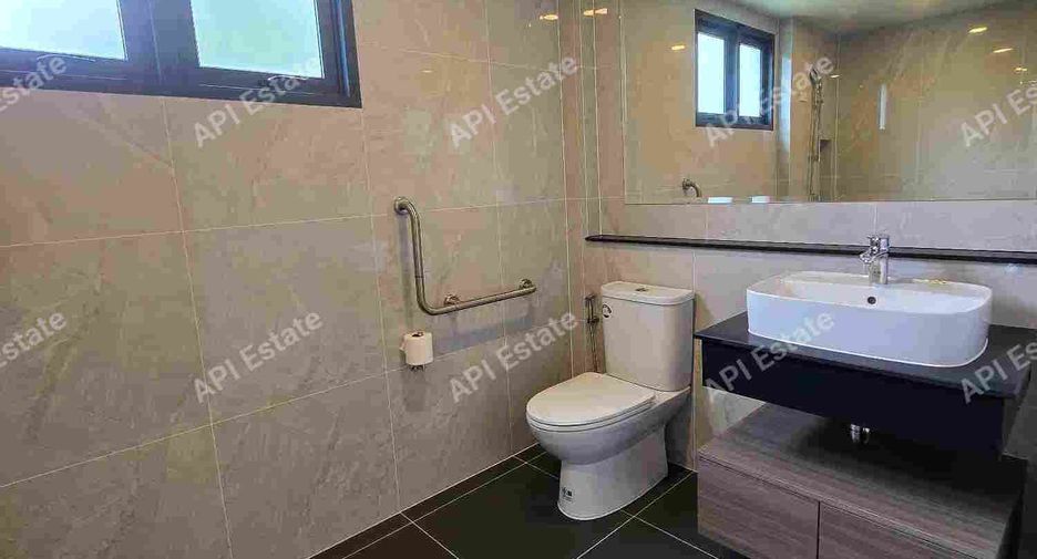 For sale 6 bedrooms house in Prawet, Bangkok