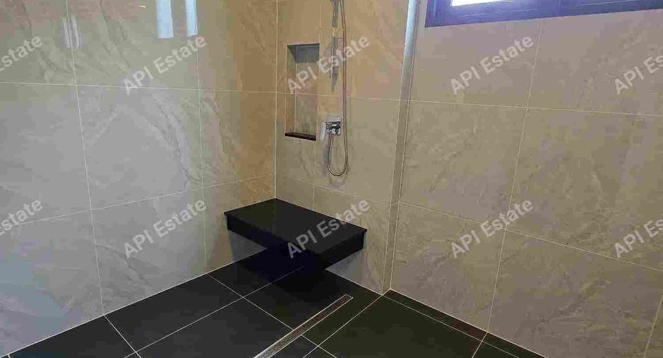 For sale 6 bedrooms house in Prawet, Bangkok