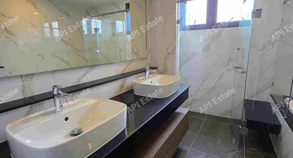 For sale 6 bedrooms house in Prawet, Bangkok