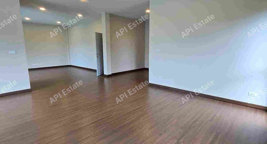 For sale 6 bedrooms house in Prawet, Bangkok
