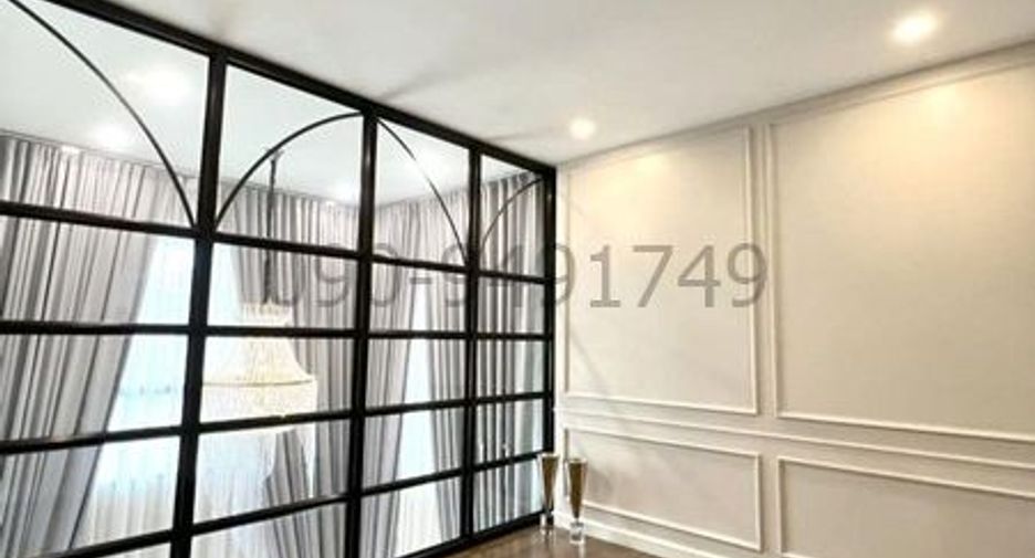 For rent 5 bedrooms house in Mueang Nonthaburi, Nonthaburi